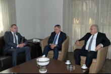 الرئيس السنيورة مستقبلا وفد اتحاد بلديات جزين