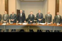 كتلة المستقبل تقف حدادا على  ارواح شهداء جريمة تفجير الهرمل 