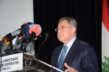 الرئيس السنيورة خلال القاء كلمته