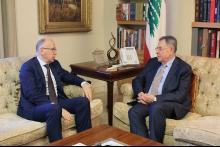 الرئيس السنيورة مستقبلا سفير اوكرانيا في لبنان ايهور اوستاش