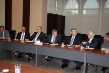 جانب من اجتماع الكتلة في بيت الوسط