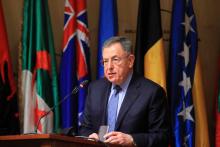 الرئيس السنيورة متحدثا في مكتبة الاسكندرية في مؤتمر : الديمقراطية في القرن الواحد والعشرين