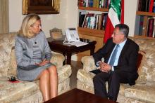 الرئيس السنيورة مستقبلا منسقة الامم المتحدة في لبنان سيغريد كاغ