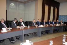 جانب من اجتماع الكتلة في بيت الوسط