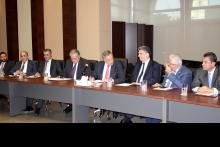 جانب من اجتماع الكتلة في بيت الوسط