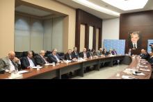 الكتلة فب بيت الوسط