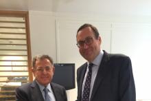 الرئيس السنيورة اثناء اللقاء مع الوزير البريطاني لشؤون النازحين السوريين ريتشارد هارينغتون