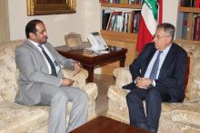 الرئيس السنيورة مستقبلا سفير الامارات العربية المتحدة حمد سعيد الشامسي